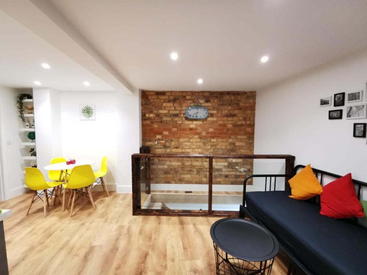 4 Sleeps And Travel Cot- Close To Beach And Restaurants Bournemouth Exteriör bild