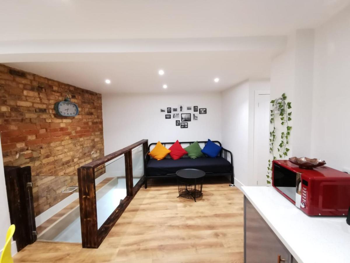 4 Sleeps And Travel Cot- Close To Beach And Restaurants Bournemouth Exteriör bild