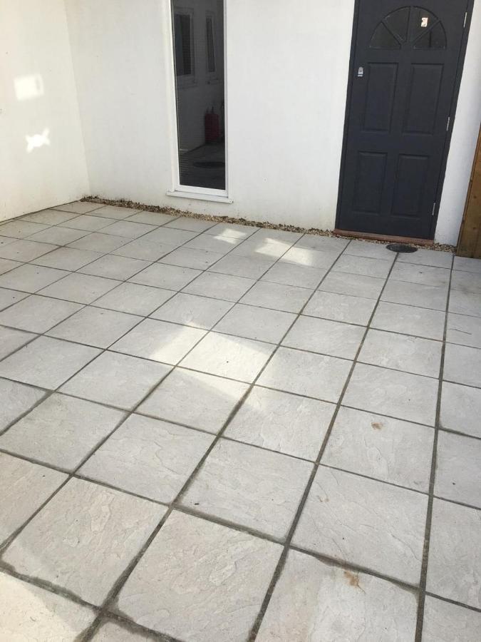 4 Sleeps And Travel Cot- Close To Beach And Restaurants Bournemouth Exteriör bild